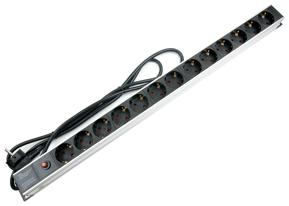 Cabeus PDU-13P-F-2EU Блок евророзеток вертикальный для шкафов, 13 розеток, фильтр, 16 A, без выключателя, шнур 2м, алюминиевый корпус, немецкий стандарт